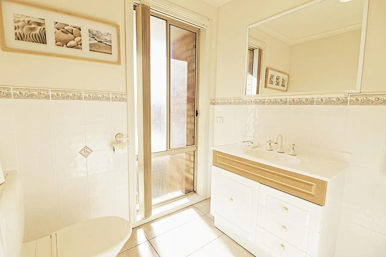 Ella Bleu Holiday home Merimbula
